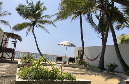 Talpe House | 2 King-bed Luxury Beach house