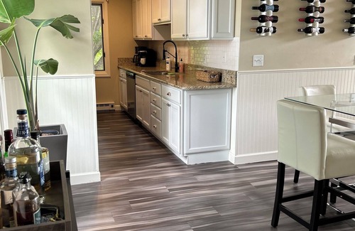 Acme Condo | 2 King beds + Sofa Sleeper/Wine/Beach/Golf Course View/Casino/Resort