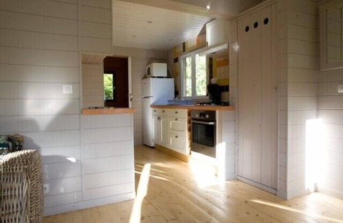 Touques House | 2 kms from the beach of Deauville, pretty chalet located in an independent park
