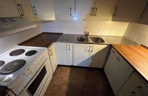 Ljungaverk Apartment | 2 lägenheter Ljungaverk 2x4 rum 220kvm eget hus