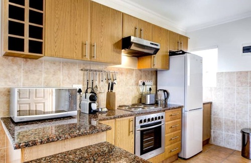 Illovo Beach Apartment | 2 La Mer - Side-sea & garden view