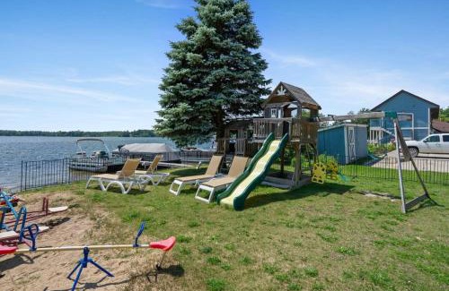 Mayfield Apartment | 2 Lakeside Apartment Units in One at Fife Lake Lodge
