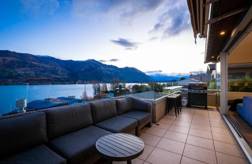 Wanaka Apartment | 2 Lakeview Heights