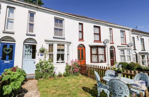 Brading House | 2 Linden Terrace