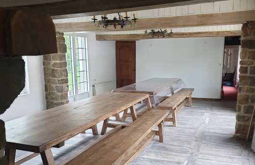 Le Moulinel House | 2 lodgings for 18 people with covered and heated swimming pool