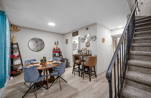 Atlanta Apartment | 2 Lux King Beds - Short Walk to Truist Park