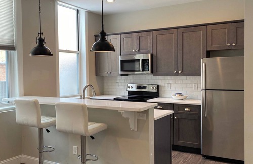 Glens Falls Apartment | 2 Luxury Lofts Side by Side - 2 BA/2BR - 2 Kitchens - Arts Entertain District