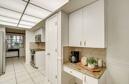 South Venice House | 2 Mi to Beach: Home w/Pool in Venice