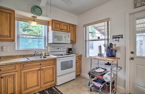 Dania Beach House | 2 Mi to Boardwalk: Home w/Grill in Dania Beach!