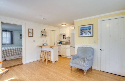 Wellfleet Cottage | 2 Mi to Coastline: Wellfleet Gem w/Deck & Grill