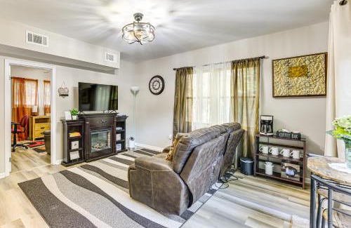 Monroe Apartment | 2 Mi to Downtown Monroe Quiet Apt with Patio