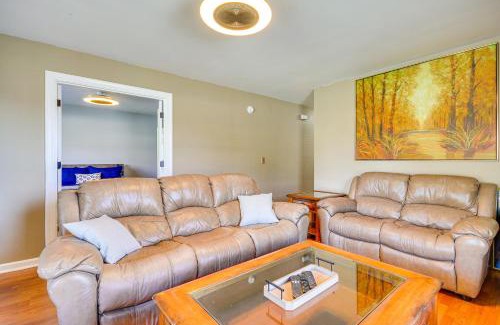 Greensboro House | 2 Mi to Dtwn Greensboro Pet-Friendly Retreat!