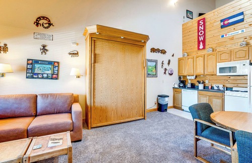 Granby Apartment | 2 Mi to Granby Ranch: Studio w/Resort Amenities!