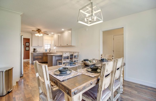 Grove House | 2 Mi to Grand Lake: Grove Home w/Fenced-In Yard