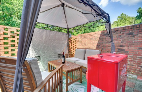 High Point Apartment | 2 Mi to High Point University: Townhome w/Patio