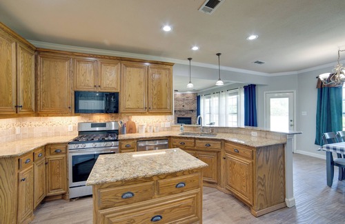 Farmersville House | 2 Mi to Lake Lavon: Countryside Retreat on 6 Acres