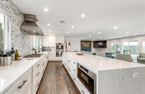 Poway House | 2 Mi to Lake Poway Mtn-View Escape with Patio!