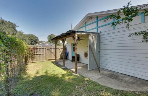 Long Beach Apartment | 2 Mi to Long Beach Waterfront! Convenient Studio