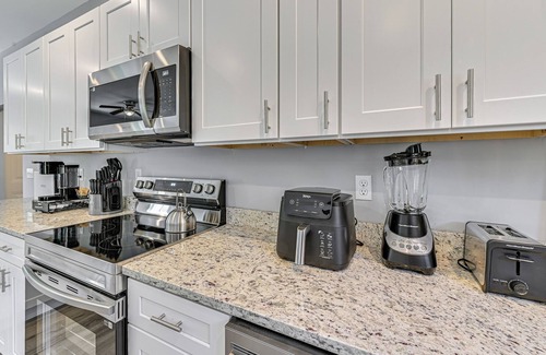 Somerset House | 2 Mi to Marina & Lake Cumberland! Newly Built Home