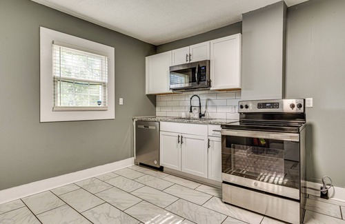 Near Eastside House | 2 Mi to Mass Ave: Convenient Townhome w/Yard!