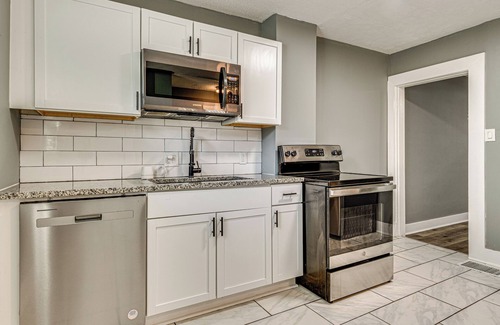 Near Eastside House | 2 Mi to Mass Ave: Convenient Townhome w/Yard!