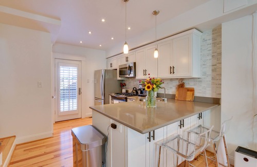 Le Droit Park House | 2 Mi to National Mall: Stunning Townhome w/Patio!