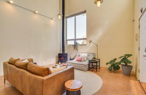 Santa Fe House | 2 Mi to Santa Fe Plaza Bright and Airy Townhome!