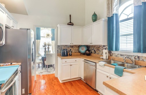 Cordova House | 2 Mi to Shelby Farms: Charming Family Home w/Yard