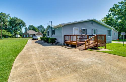 Donalsonville House | 2 Mi to Shops and Eats Family Home in Donalsonville
