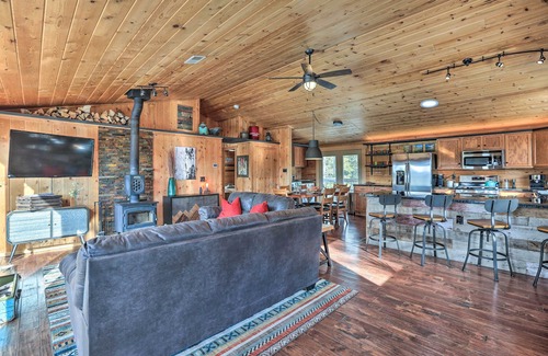 Saint Mary's Cabin | 2 Mi to St Mary’s Glacier: Modern Cabin w/Hot Tub