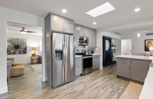 Village Grove House | 2 miles to Old Town Scottsdale! HOT TUB & Pool