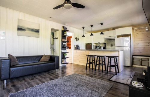 Saint Donat Ski Chalet | 2 min from Ski Garceau, waterfront cottage ideal for vacations