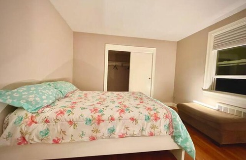 Needham House | #2 MINIMALISTIC ROOM NEAR I95-I90-ROUTE 9