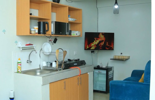 Ruiru Bed & Breakfast | 2 Mins To SpurMall & Ashaki Resort located just off exit 12 & 13 Thika Highway