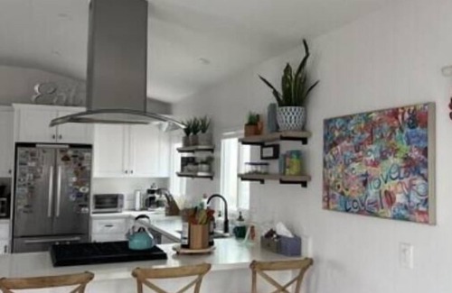 Leucadia House | 2 Minute Walk walk to beach