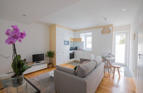 Campanha Apartment | 2 minutes from Campanhã train station. 2 bedroom apartment