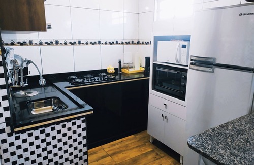 Unamar House | 2 minutes walk from the beach in the center of unamar/cabo frio.