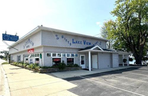Lake City Hotel | 2 Modern Combined Family Studio Apartments