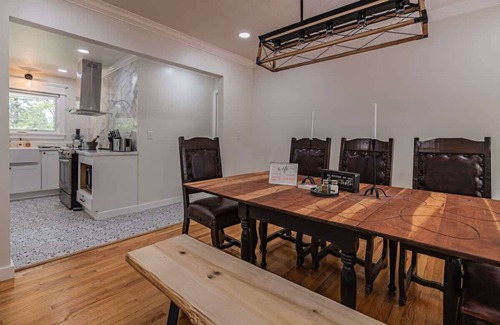 West Southern Pines House | 2 Mstr King Suites Lux Kitchen Games Location