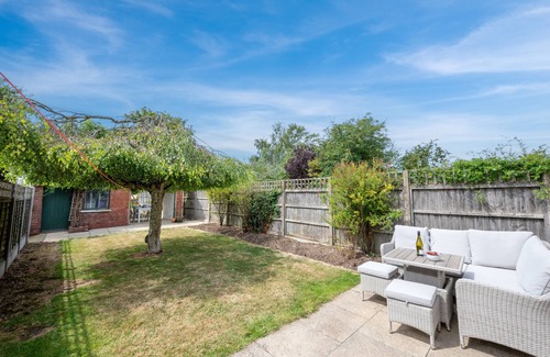 Ringstead House | 2 New England Cottages