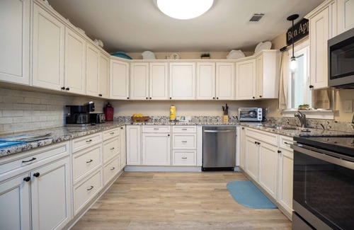 North Forest Beach House | 2 Night Hawk: Stunning 5th Row Ocean Home. Private Pool. Free Bikes