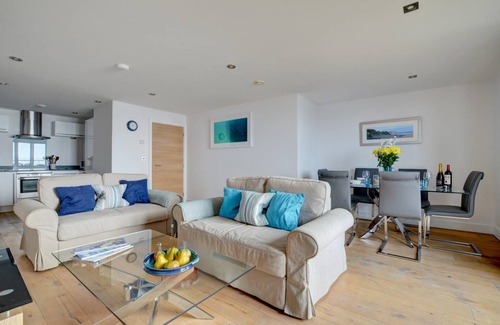 Braunton Cottage | 2 Ocean Point