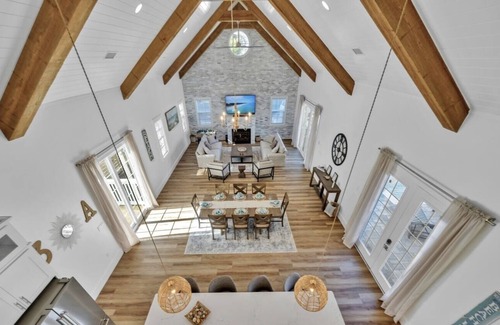 Gulfview Heights House | 2 Palms Beach House 🏖LUXURY Blue Mtn🏖Priv Pool🏖Bikes🏖Sleeps 12🏖Bonfires thru 8/12