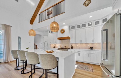 Gulfview Heights House | 2 Palms Beach House 🏖LUXURY Blue Mtn🏖Priv Pool🏖Bikes🏖Sleeps 12🏖Bonfires thru 8/12