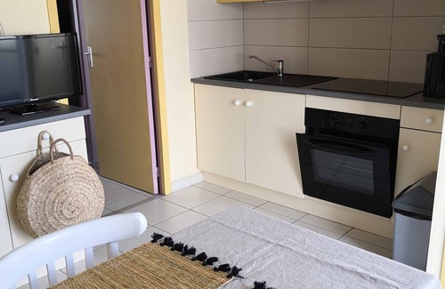 La Bernerie-en-Retz Apartment | 2-person apartment Ground floor near center