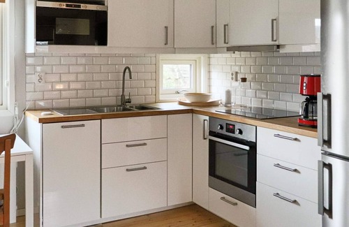 Falkenberg House | 2 person holiday home in FALKENBERG-By Traum