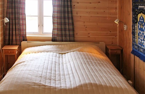 Vestvagøy Apartment | 2 person holiday home in Gravdal