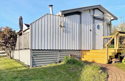 Kungshamn House | 2 person holiday home in VÄJERN