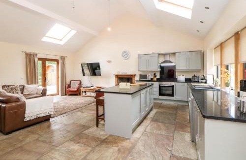 Hollow Meadows House | 2 Pheasant Lane
