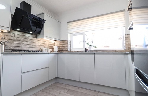 Garstang Cottage | 2 Pine Grove